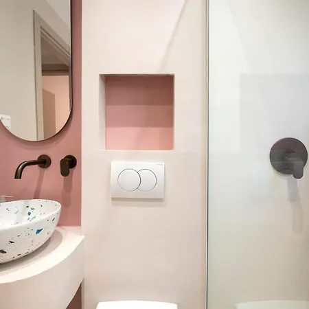 Unique Sunny Post Modern Apartment Thessalonique Extérieur photo